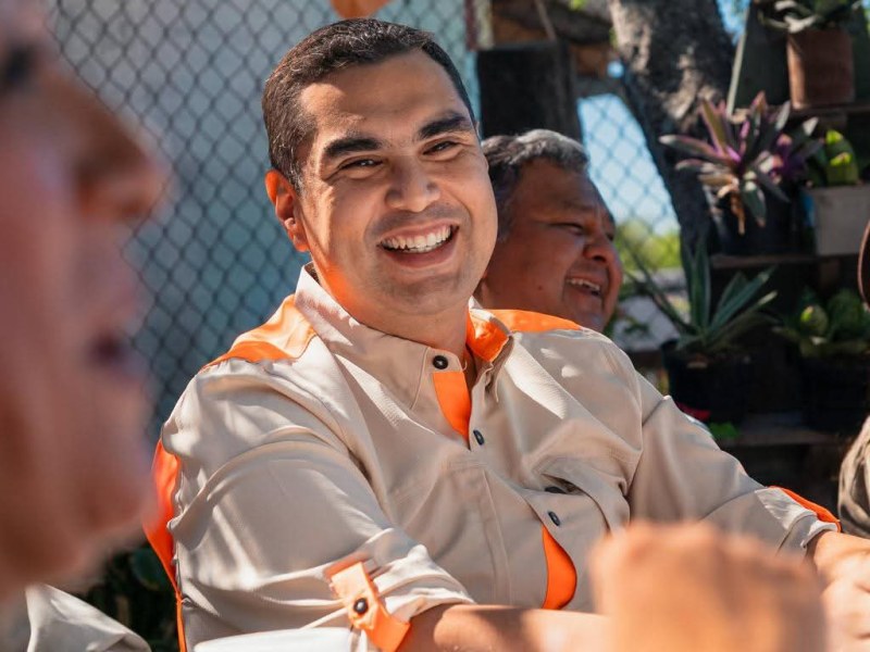 Matamoros: Roberto Lee responde con hechos y atiende rehabilitación de calles en el ejido San&nbsp;Francisco.