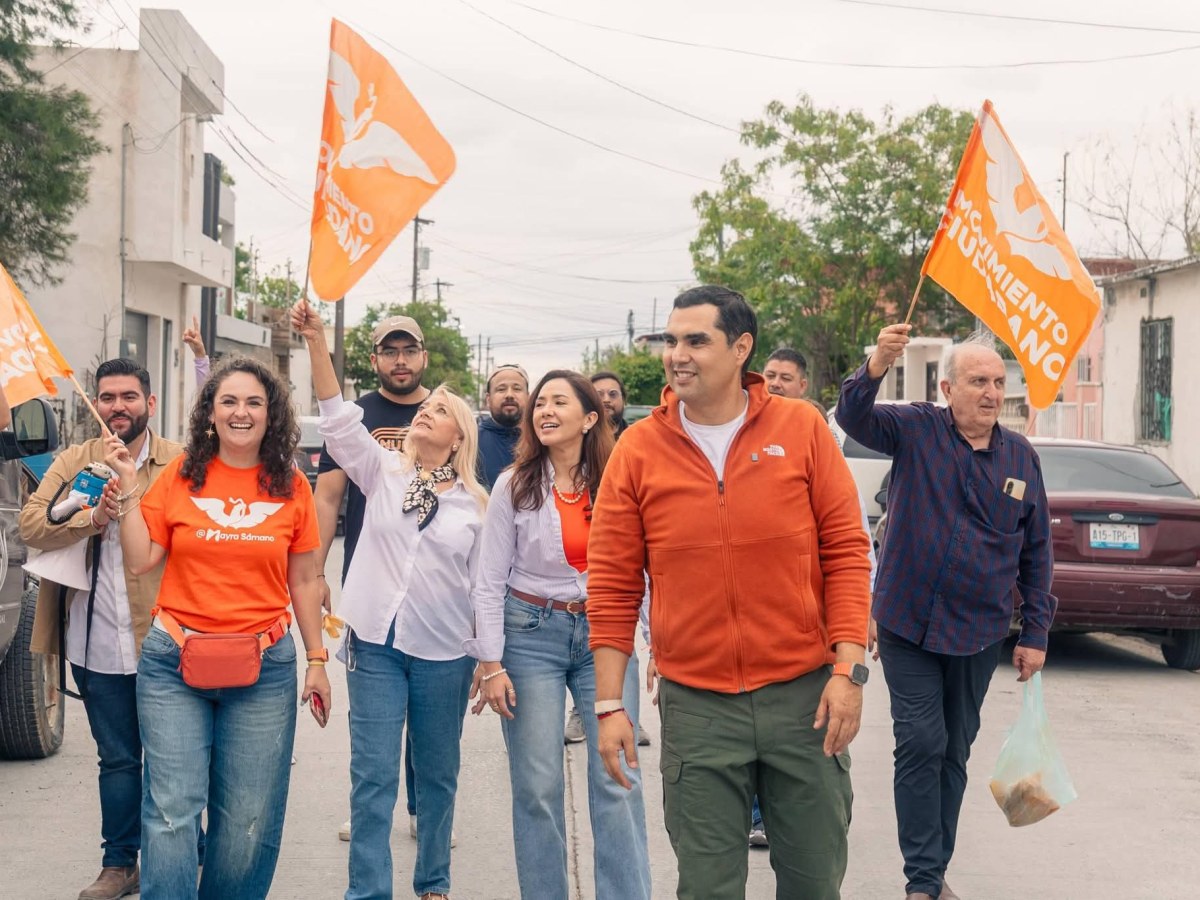 Roberto Lee lleva a cabo acciones de fumigación en la Campestre del Río&nbsp;2