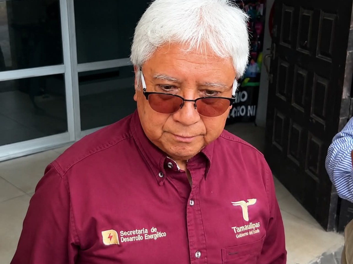 Entrevista con el Subsecretario de la secretaria de Desarrollo de Energetico del Estado de Tamaulipas Roberto Manuel Rendon Mares , quien informó sobre la reunión que tuvo con el súper intendente de la #CFE y el presidente Beto Granados declaró Van a supervisar que la CFE se hagan los trabajos de mantenimiento para disminuir los&nbsp;apagones