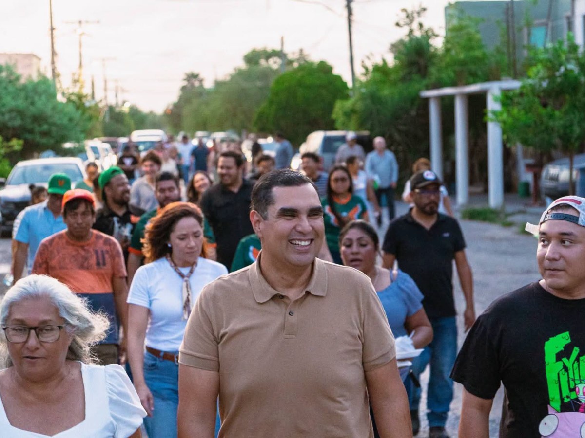 Gracias por recibirnos con tanto cariño a los vecinos de las colonias Villa Española y Paseo del Magisterio y por celebrar junto a nosotros el cumpleaños de Monica Benavides&nbsp;Ríos