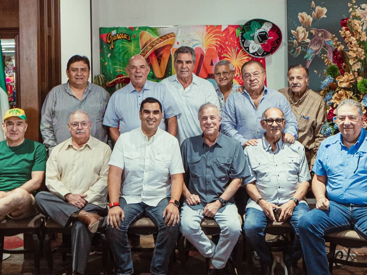 Siempre es un gusto compartir la mesa con empresarios que, desde sus distintas trincheras, han puesto su esfuerzo, trabajo y experiencia al servicio de&nbsp;Matamoros.